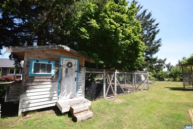 Experience the perfect blend of privacy, luxury, and outdoor - photo 38