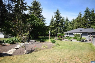 Experience the perfect blend of privacy, luxury, and outdoor - photo 42