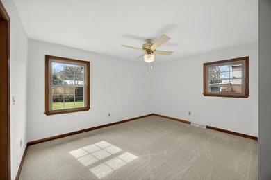 Welcome to this charming 4BR, 2BA, 2 car garage, brick ranch - photo 9