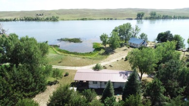(private lake, pond, creek) Home For Sale in Ainsworth Nebraska