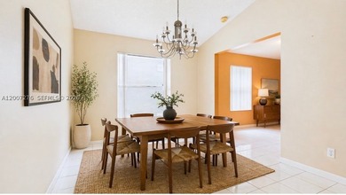 Beautiful 3BD/2BA single-family home in highly sought-after - photo 4