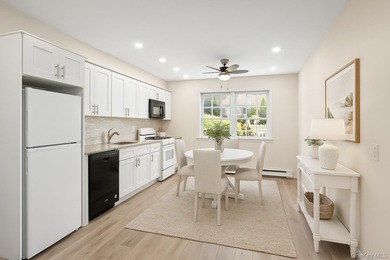 Welcome To Effortless Living In The Sought After Chateau Villas - photo 2