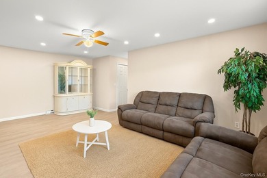 Welcome To Effortless Living In The Sought After Chateau Villas - photo 5