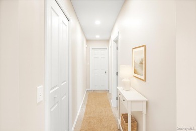 Welcome To Effortless Living In The Sought After Chateau Villas - photo 6