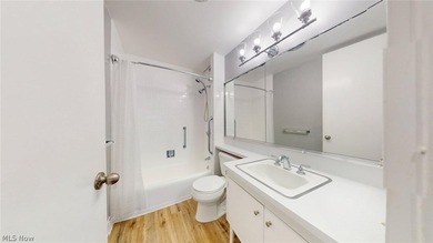 Welcome To Winton Place On Lakewood's Gold Coast! Experience The - photo 10