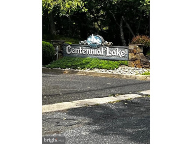 Centennial Lake Home For Sale in Medford New Jersey
