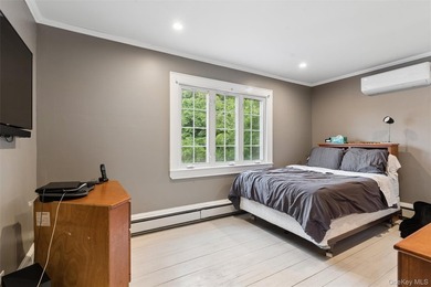 Welcome to 1055 Stanton Avenue. This Colonial - Amagansett - photo 9