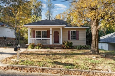 Lake Wylie Home For Sale in Belmont North Carolina