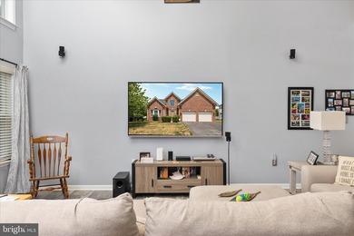 Welcome home to easy living in the beautiful and sought-after - photo 12