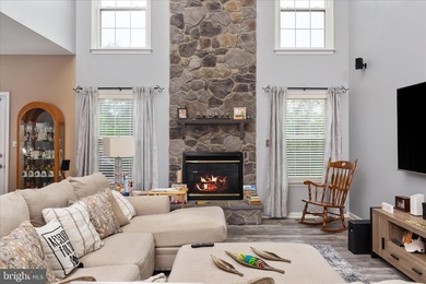Welcome home to easy living in the beautiful and sought-after - photo 14