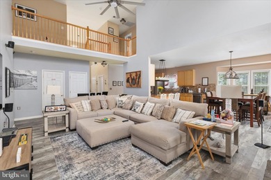 Welcome home to easy living in the beautiful and sought-after - photo 15