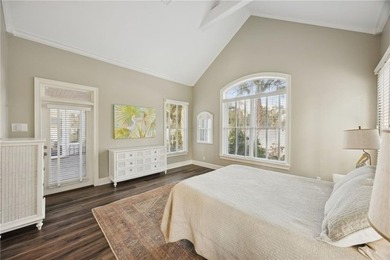 Discover the perfect blend of coastal elegance and serene island - photo 20