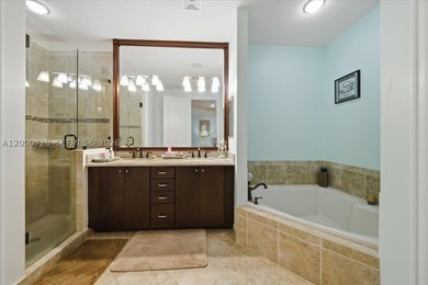 Corner townhouse in gated Riverwalk at Lago Mar with 3 bedrooms - photo 22