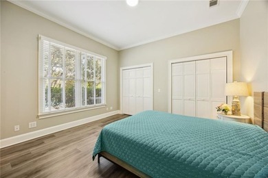 Discover the perfect blend of coastal elegance and serene island - photo 24