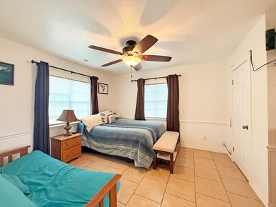 Welcome to laid-back Texas coastal living where fishing, boating - photo 24