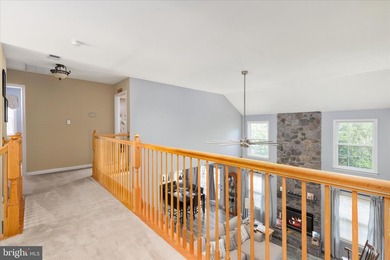 Welcome home to easy living in the beautiful and sought-after - photo 31
