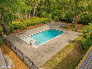 Discover the perfect blend of coastal elegance and serene island - photo 39