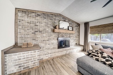 Welcome to 4006 Napoli, where timeless style meets modern luxury - photo 6