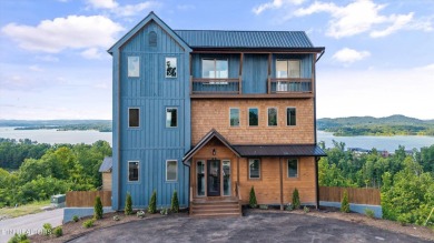 Lake Home For Sale in Sevierville, Tennessee