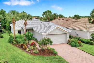 Enjoy sweeping golf course views and bundled golf living at its - photo 1