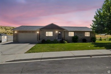 Utah Lake Home For Sale in Payson Utah