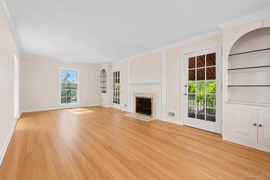 Welcome to 530 Washington Boulevard, a beautifully maintained - photo 12