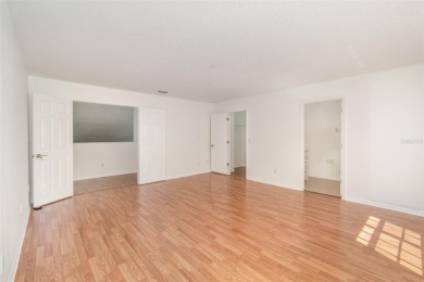Golfer's Paradise! Situated in the quiet golf community of - photo 13