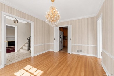 Welcome to 530 Washington Boulevard, a beautifully maintained - photo 13
