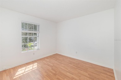 Golfer's Paradise! Situated in the quiet golf community of - photo 18
