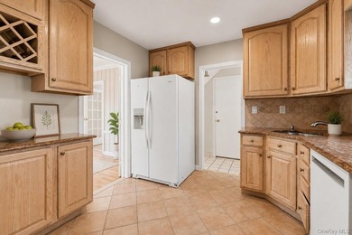 Welcome to 530 Washington Boulevard, a beautifully maintained - photo 21