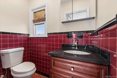 Welcome to 530 Washington Boulevard, a beautifully maintained - photo 23
