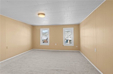 Welcome home to this spacious 3-bedroom half duplex offering - photo 23