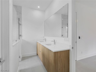 Brand-new 2026 construction offering 3 bedrooms plus a versatile - photo 26