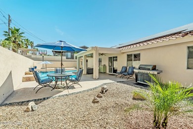 Energy-efficient solar pool home with 4 bedrooms, 3 bathrooms - photo 28