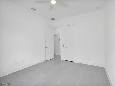 Brand-new 2026 construction offering 3 bedrooms plus a versatile - photo 31
