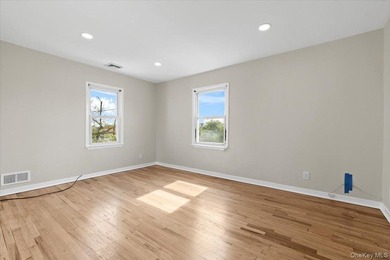 Welcome to 530 Washington Boulevard, a beautifully maintained - photo 31