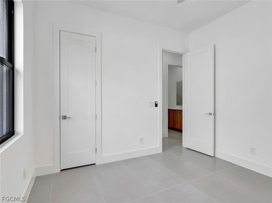 Brand-new 2026 construction offering 3 bedrooms plus a versatile - photo 34