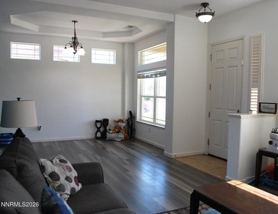 VIEWS, VIEWS, VIEWS!!! Don't miss this AWESOME 4 bedroom, 2 bath - photo 7