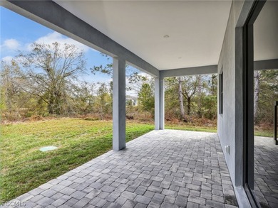 Brand-new 2026 construction offering 3 bedrooms plus a versatile - photo 38