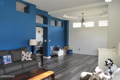 VIEWS, VIEWS, VIEWS!!! Don't miss this AWESOME 4 bedroom, 2 bath - photo 8