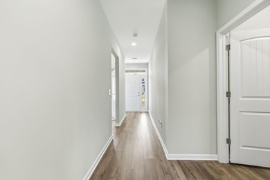 Check out this awesome 3 bed/2 bath home located just minutes - photo 10
