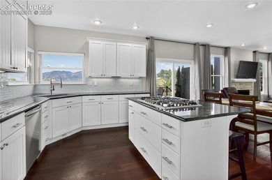 Showcasing stunning views of Pikes Peak and the Front Range - photo 8