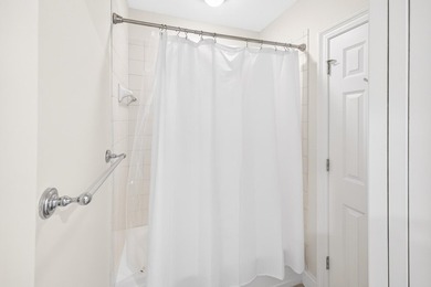 LIST PRICE REDUCED! POTENTIAL ASSUMABLE MORTGAGE at 2.75%. Grand - photo 18