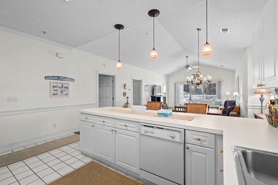 Welcome to 4870 Dahlia Ct, a well-maintained 3BR/2BA condo in - photo 21