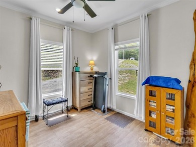 Enjoy the rare opportunity to own a beautiful mountain - photo 21