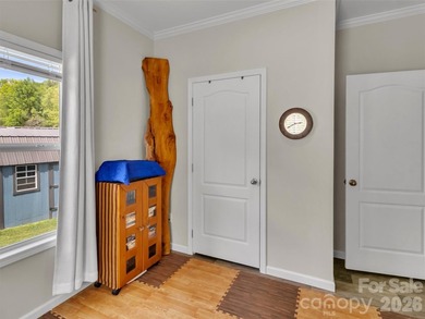 Enjoy the rare opportunity to own a beautiful mountain - photo 22