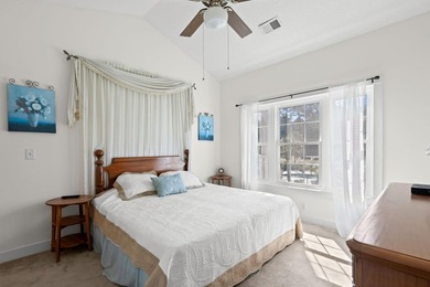 Welcome to 4870 Dahlia Ct, a well-maintained 3BR/2BA condo in - photo 26