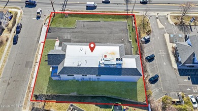 Versatile mixed-use property offering approximately 10,000 sq ft - photo 3