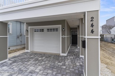 READY TO MOVE IN. This is the one you have been waiting for!