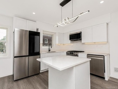 Immaculate Newly Renovated Brick semi attached 1 Family Home - photo 7